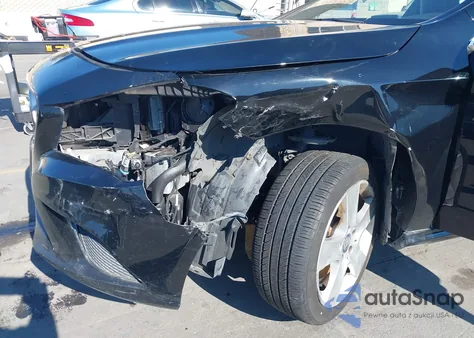 2015 Mercedes-Benz Cla 250 z USA, uszkodzony, nr VIN WDDSJ4EB2FN189470